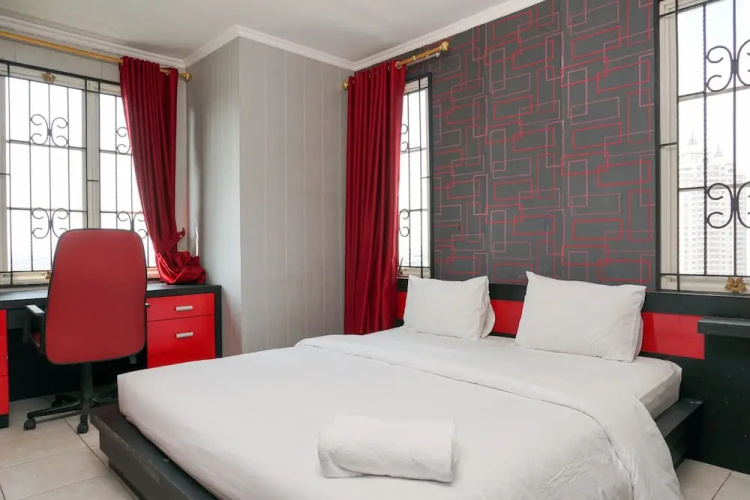 Spacious 3BR MOI Apartment Kelapa Gading