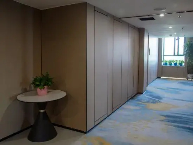 Crowne Plaza Hotel