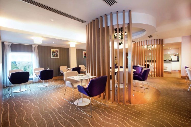 Hilton London Heathrow Airport Terminal 5 photo 16