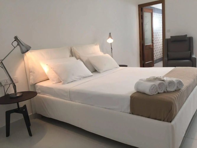 Two Pillows Boutique Hostel