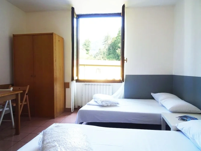 1 Bedroom Deluxe Apartment with mountain view