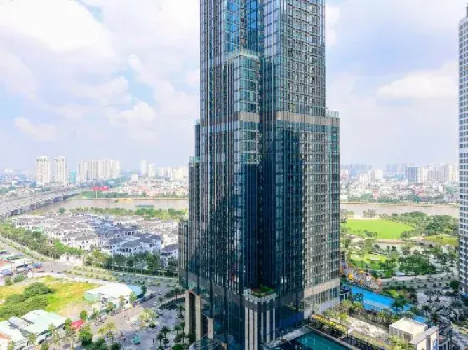 Landmark Plus Residences Luxury Suites