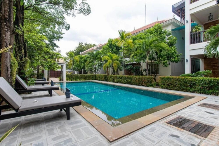 Elegant Escape Residence