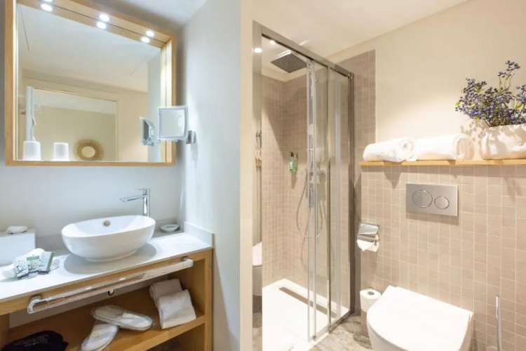 Hotel Spa & Restaurant Cantemerle