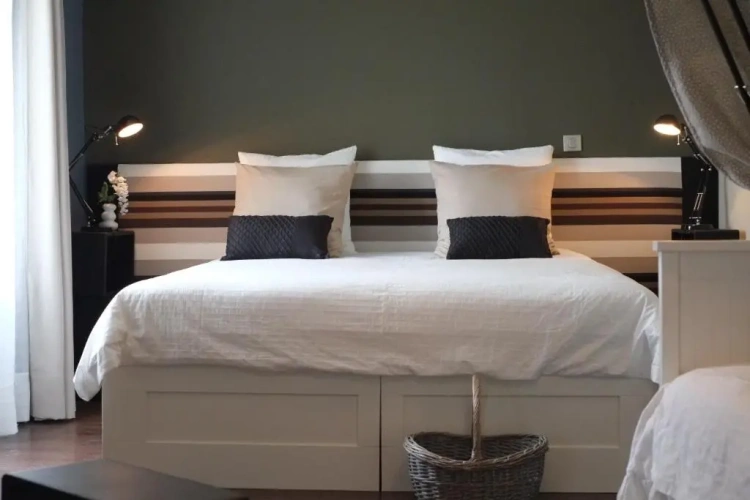 Standard Double room with view
