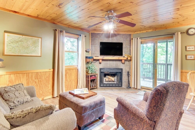 1 Bedroom Cottage with balcony
