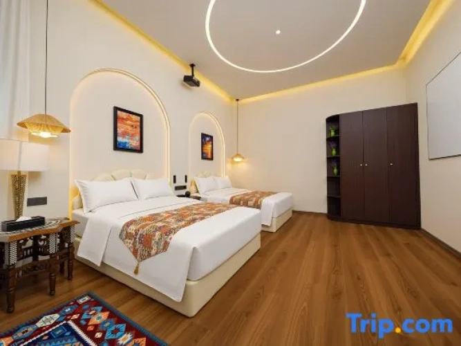 Luxury Family Suite