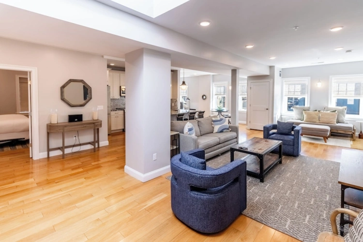 2 Bedrooms Luxury Apartment