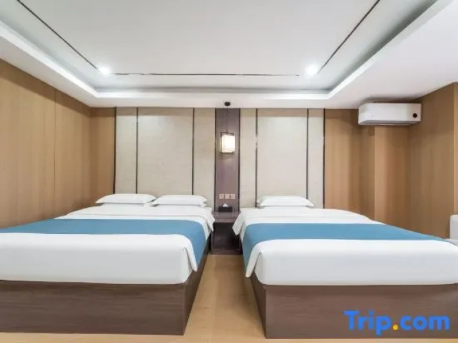 Twin Suite