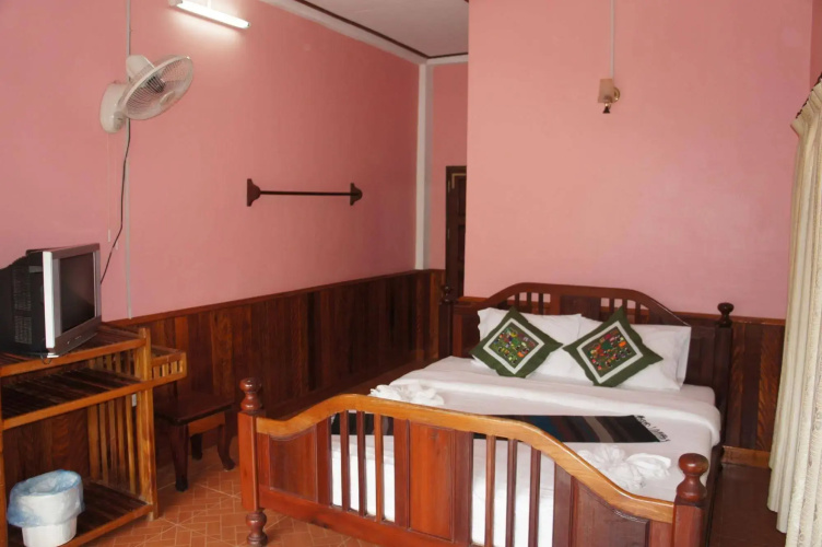 Domon Guesthouse
