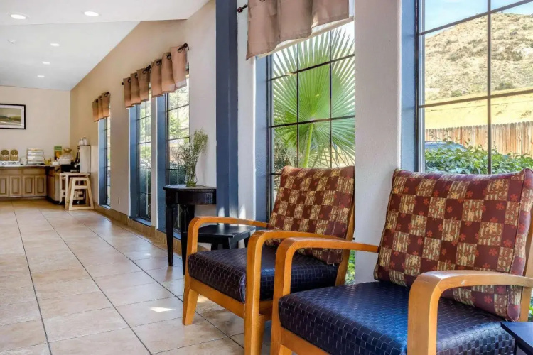 Comfort Inn La Estancia