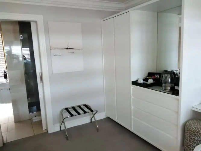 Deluxe Suite with balcony