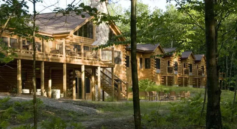 Rockwell Lake Lodge