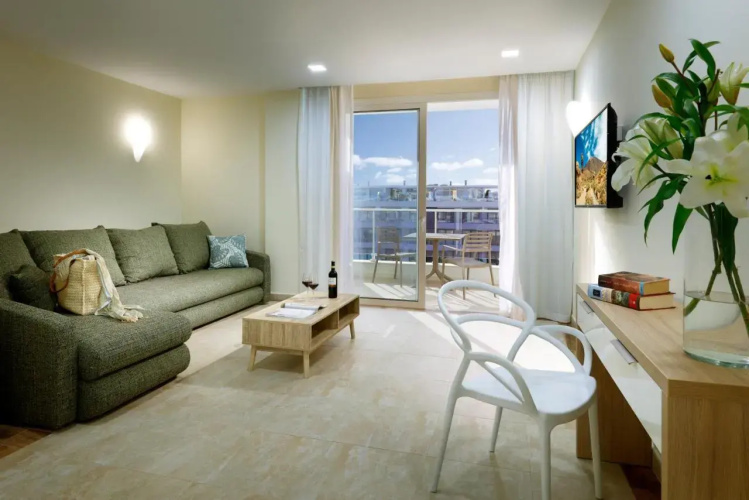 Marinell Collection Palm-Mar