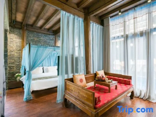 Suite with sunset view