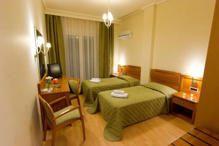 Lito Hotel