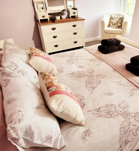 Kingsley Cottage B & B