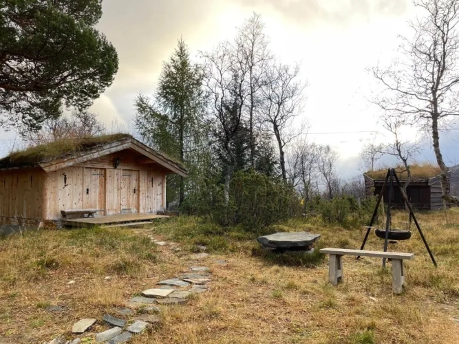 Double Cottage