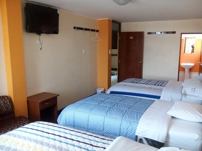 Standard Triple room