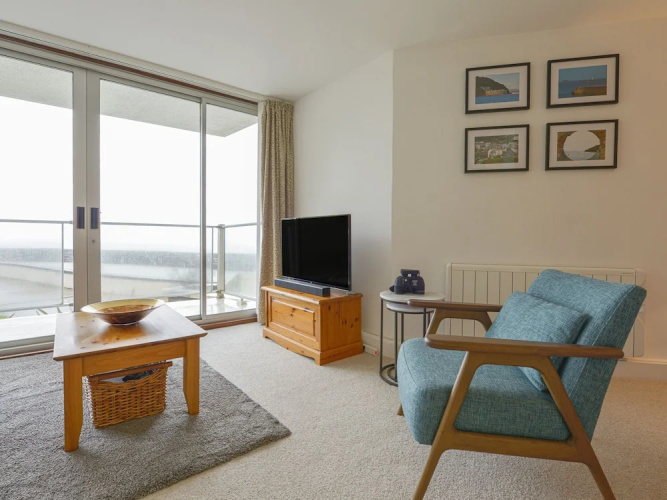Lighthouse View, Torpoint