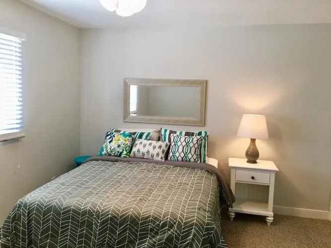 Bayard Avenue 2202a
