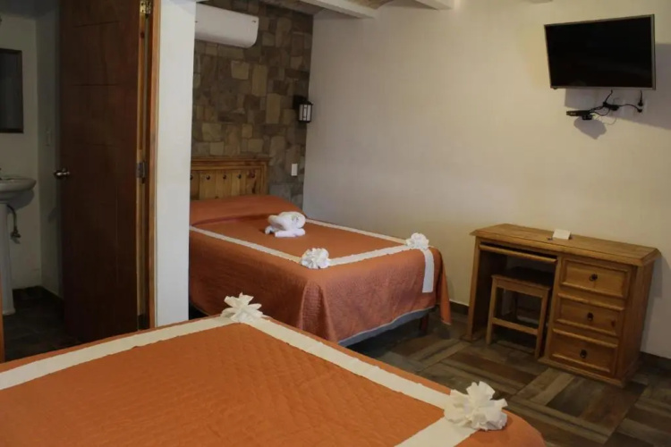 Venados Inn