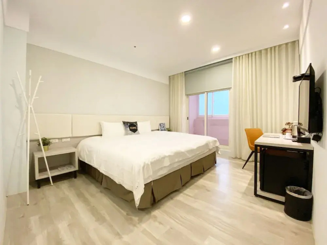 Fengjia Gold Hotel