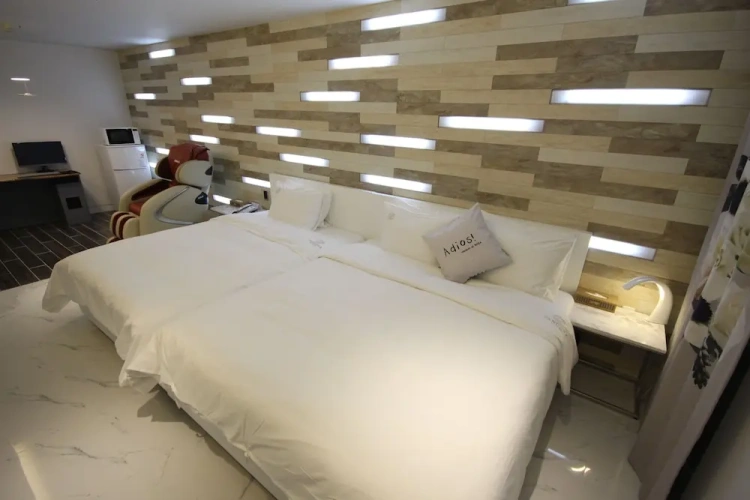 Luxury room