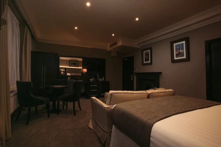 Executive Double Suite
