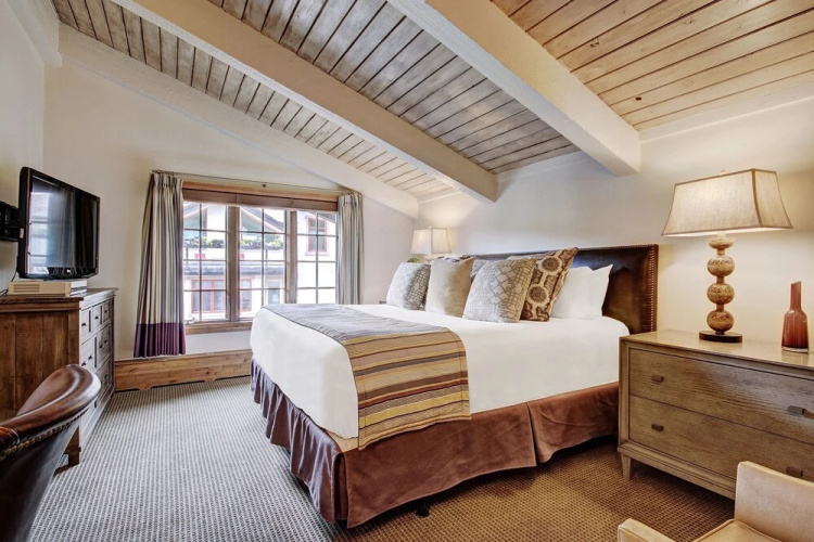 Lodge at Vail C354