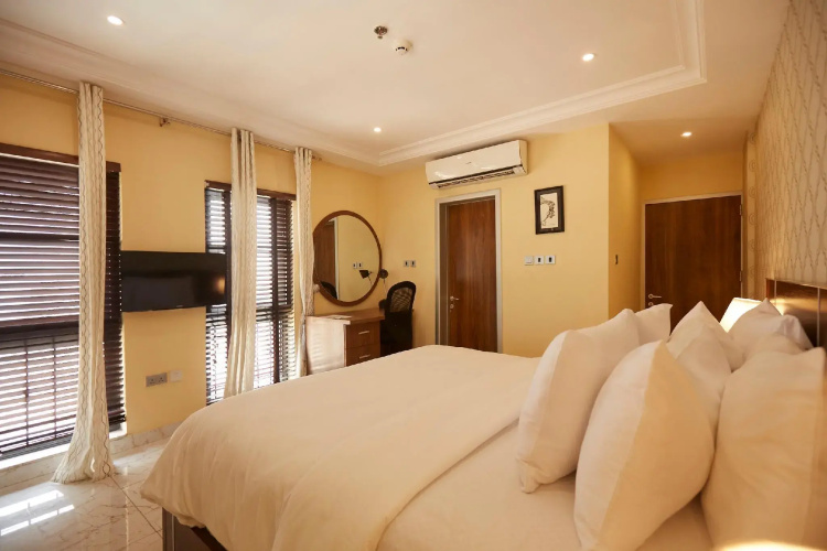 Belanova Apartments & Suites