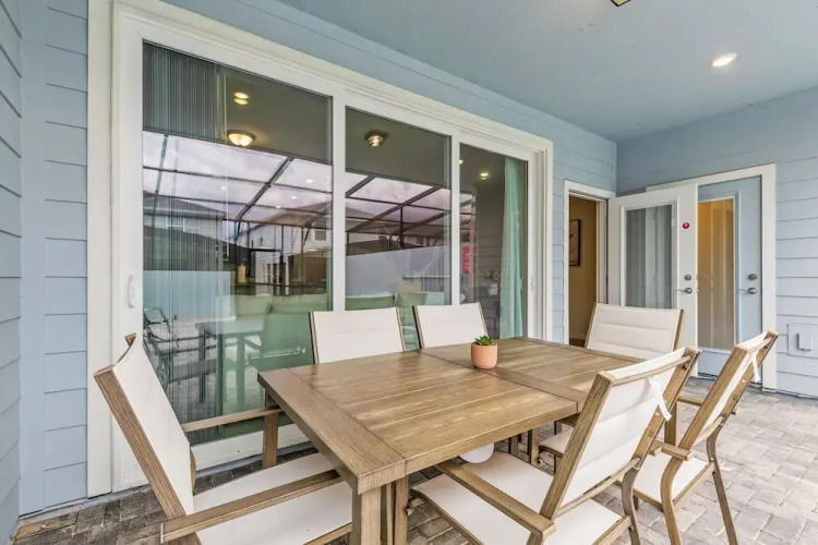 1264 Blue Island Drive