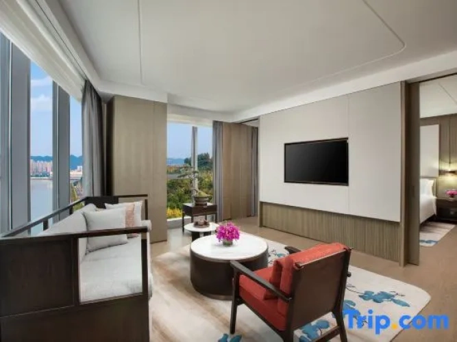 Business Suite