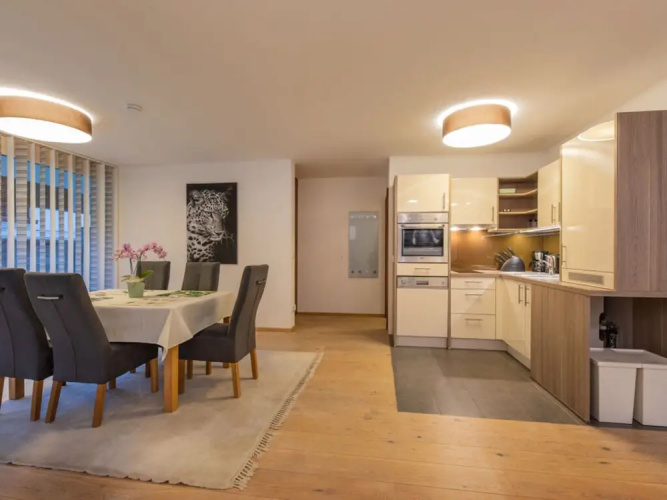 Tasteful Apartment in Fulpmes