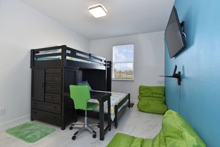 Festival Resort Five-bedroom