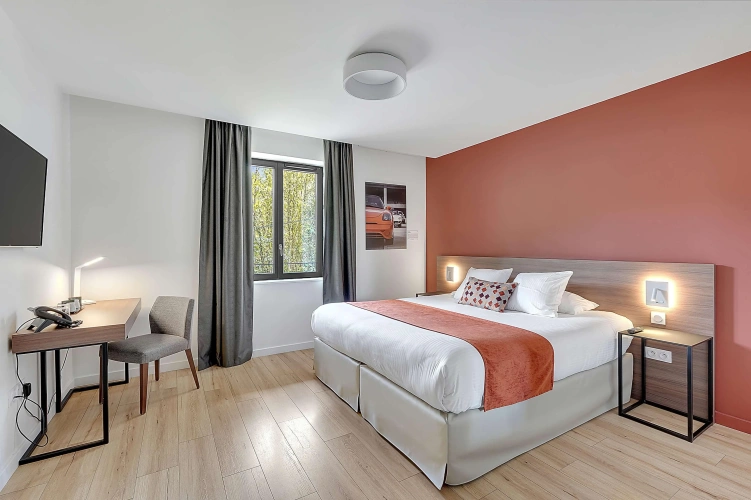 Guest rooms