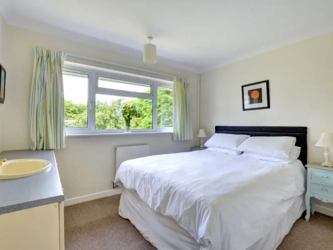 Holiday Home Crescent