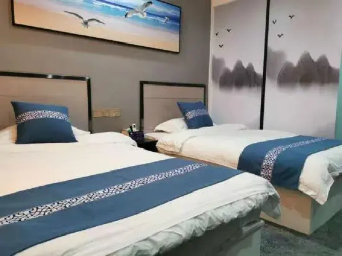 Forest Mansion Hotel