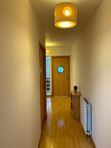 Contemporary 2 Bedroom Flat in Glasgow City Centre