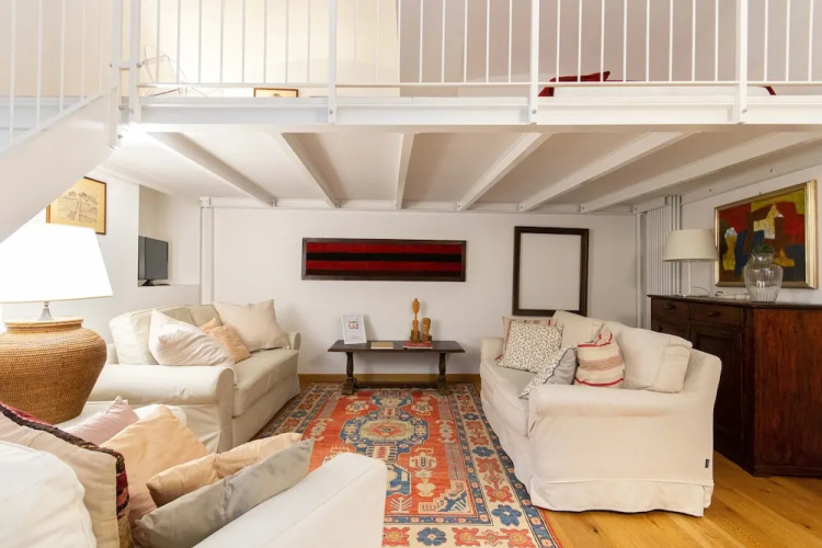 Charming Studio near Piazza Castello