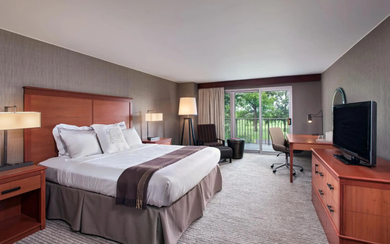 Eaglewood Resort and Spa