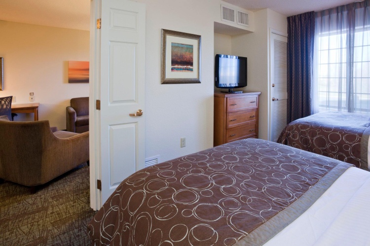 1 Bedroom Quadruple Suite