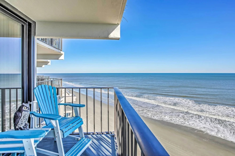 Beachfront Murrells Inlet Condo w/ Ocean Views