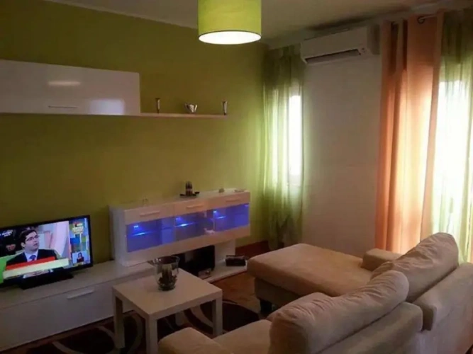 3 Bedrooms Apartment
