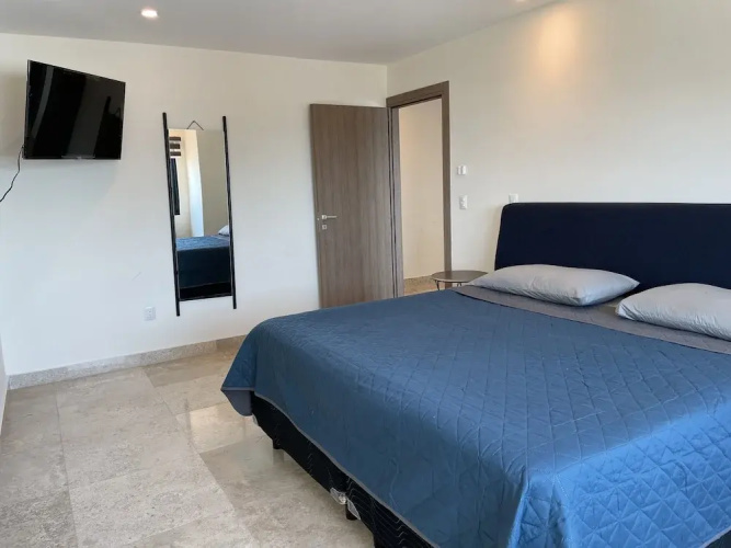 Central 102 Apartments