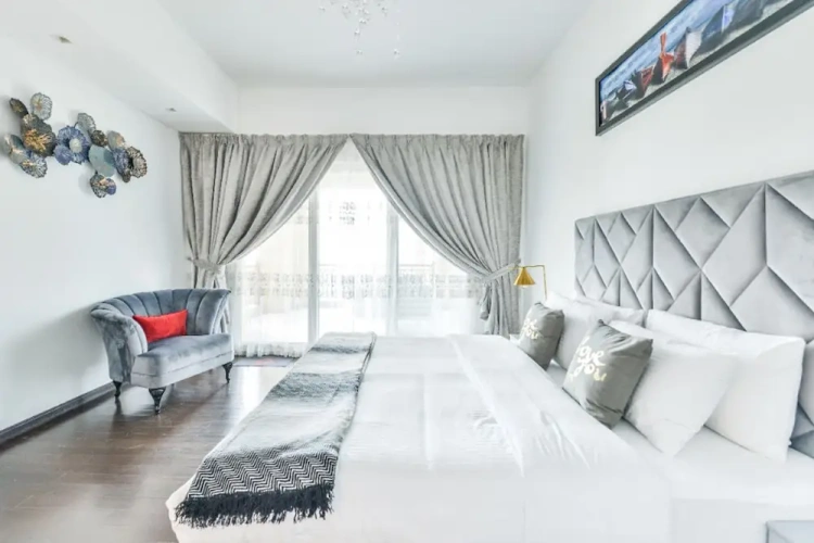 Executive Apartment