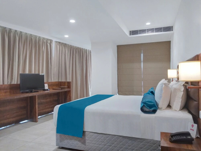 Spicy Hub Hotel, Kothapet