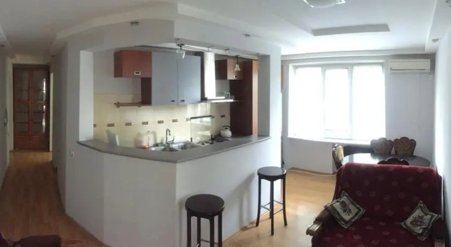 Apartment Avenyu