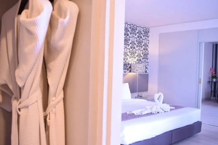 City Wing Double Junior Suite