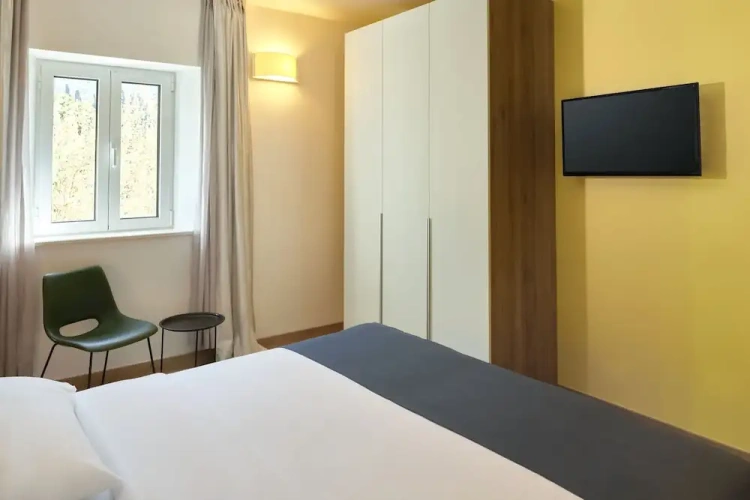 1 Bedroom Premium Apartment with balcony